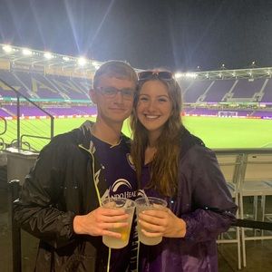 Meet your Posher, Juliana